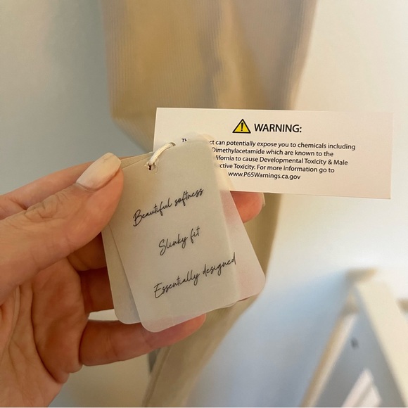 Neutral Ribbed Bodysuit - Picture 5 of 5